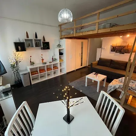 Apartment Comfy Near The Centre Budapest